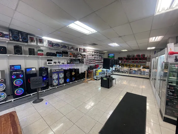 AJ Electronics Chicago 9