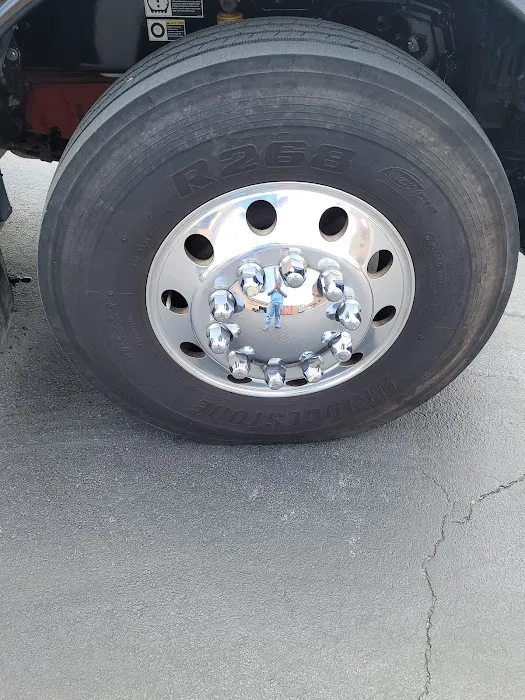 Pomp's Tire Service 6