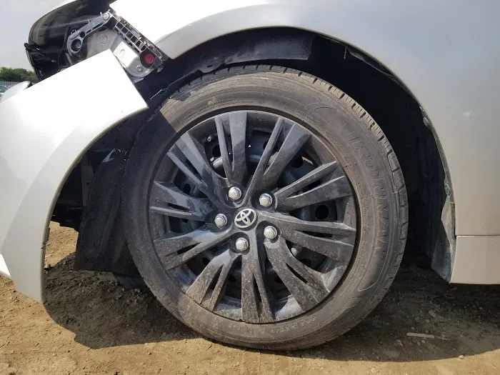 Crash Champions Collision Repair Oak Park 3