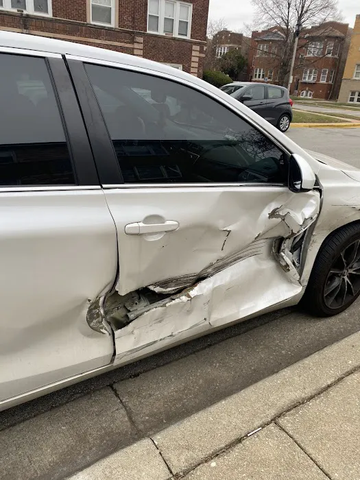 Crash Champions Collision Repair Berwyn 8