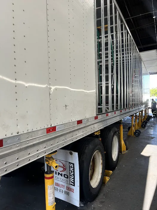 Diamond Truck & Trailer Inc. 0
