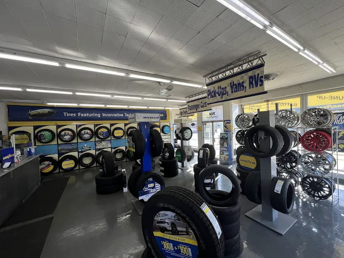 Grand Tire and Auto Service 0