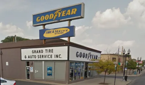 Grand Tire and Auto Service 9