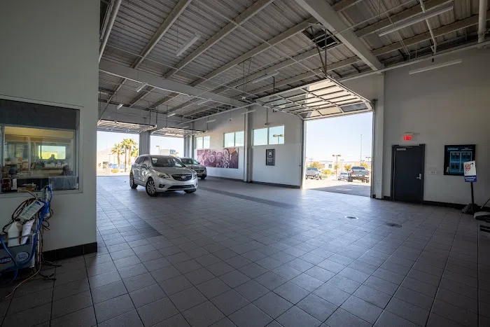 AutoNation Buick GMC Henderson Service Center 2