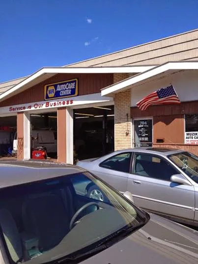 Muzik's Auto Care 0
