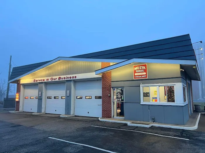 Muzik's Auto Care 1