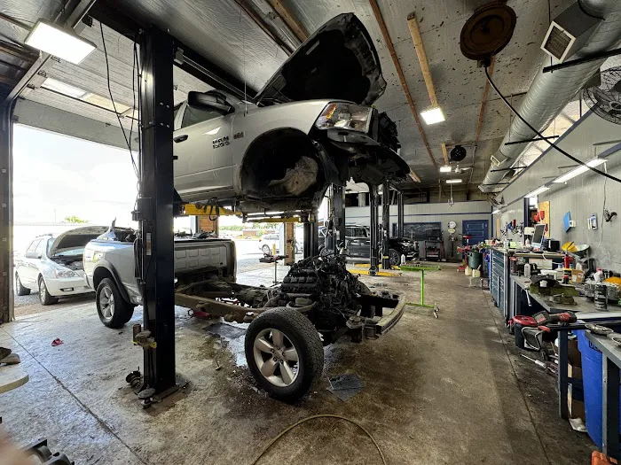 Pearcy Engine And Auto 7