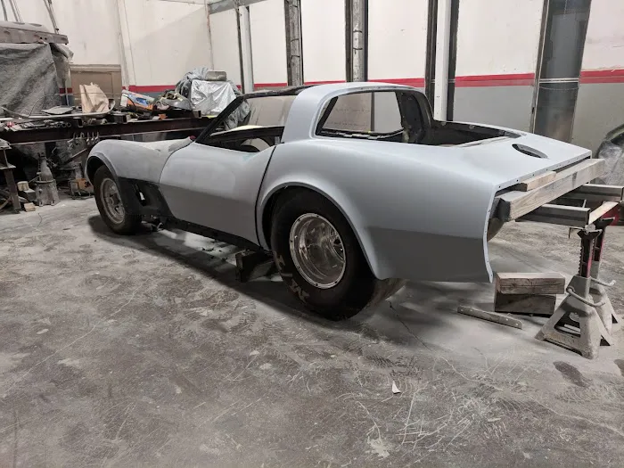 Tate's Autobody 8