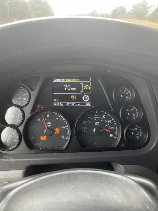 Hunter Truck - Body Shop 5