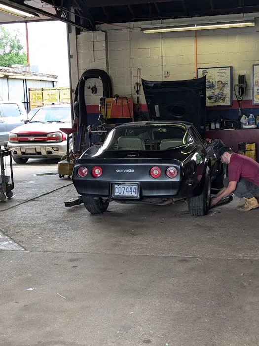B & T Auto Repair 3
