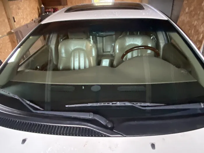 API Auto Glass 0