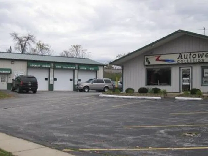 CDE Collision Center-Washington St. 4