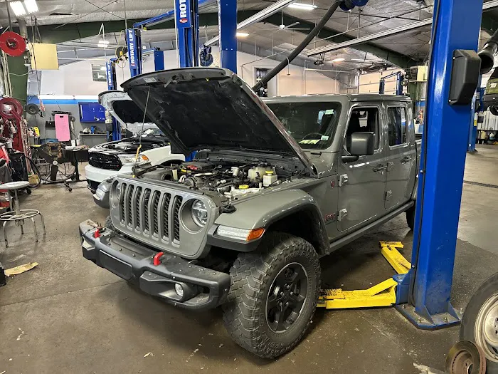 Chrysler Dodge Jeep RAM Service - La Porte Chrysler Inc. 2