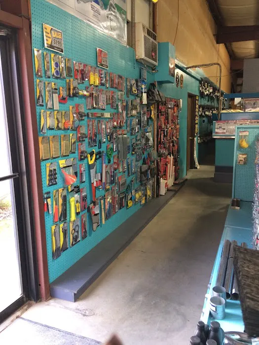 Damon Auto Parts Store 7