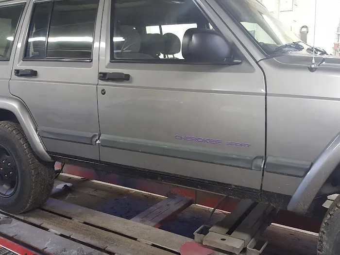 McBride's Custom Collision inc 8
