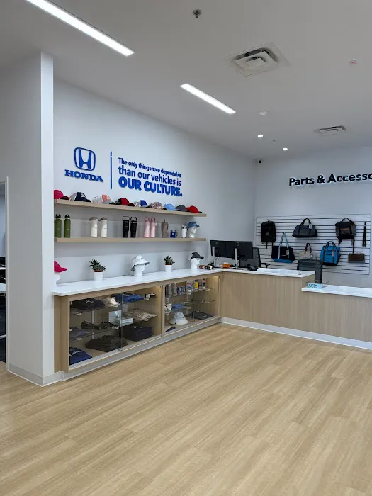 Service Center at Team Honda 7