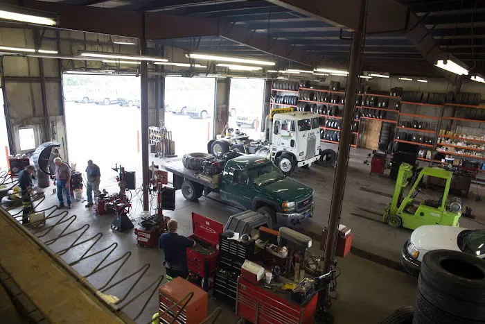 Wonderland Tire - Rensselaer, IN 1