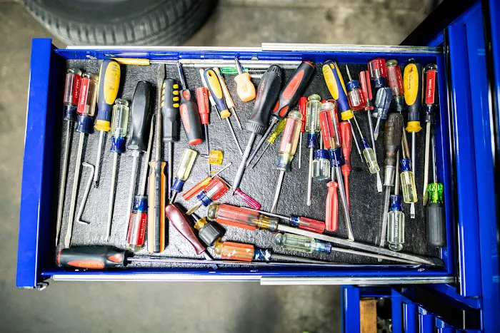 J&M Automotive 6
