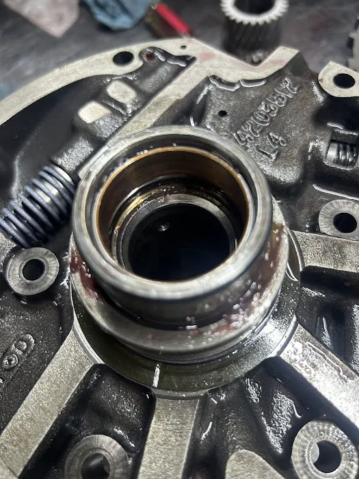 T&M Transmission and Automotive 0
