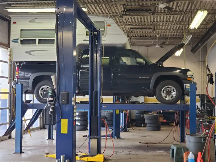 Monro Auto Service and Tire Centers 3