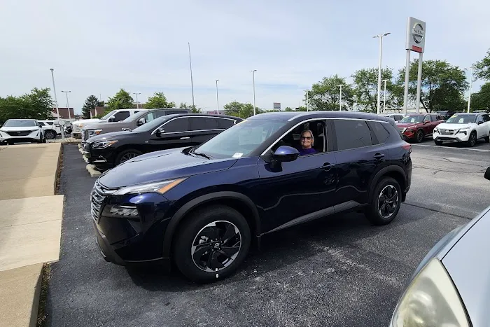 Fort Wayne Nissan Service Center 2