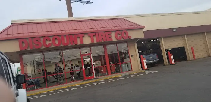 Discount Tire 0