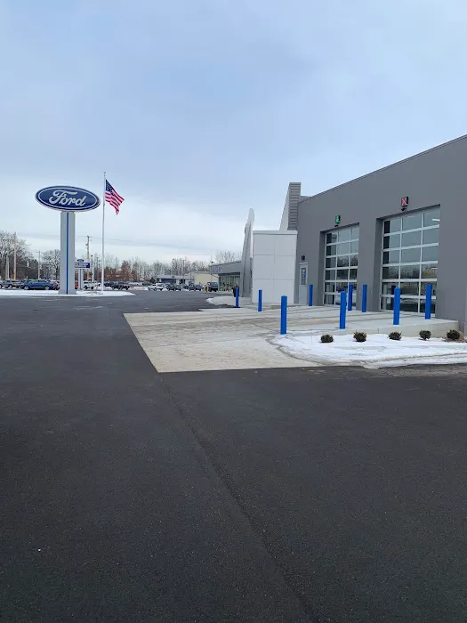 DeNooyer Ford Service 9