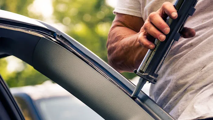 First Choice Auto Glass Center 7