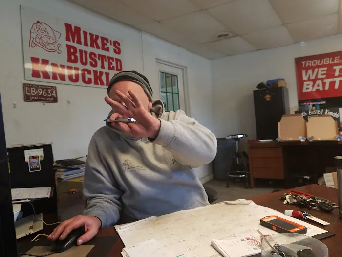 Mike's Busted Knuckle Auto Repair 8