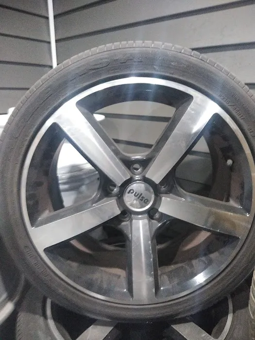Mike's Busted Knuckle Auto Repair 7