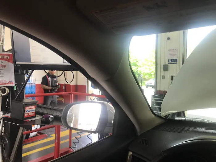 Valvoline Instant Oil Change 7