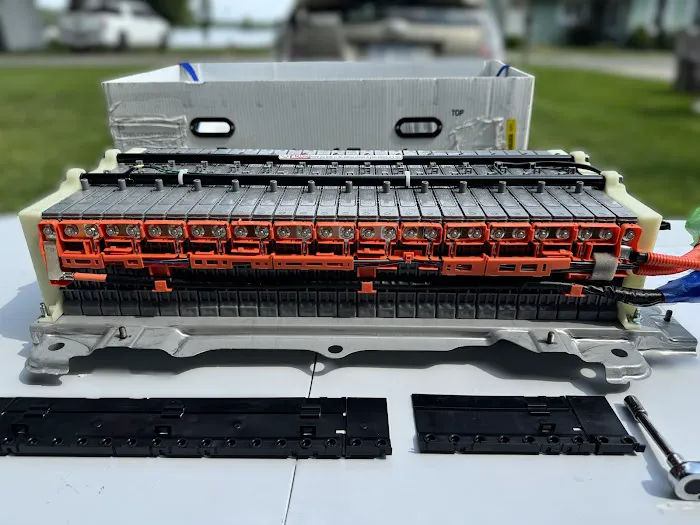 GoGo Hybrid Battery Replacement 3