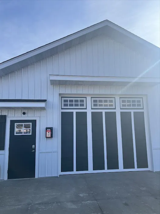 Lynch's Tire & Service 0