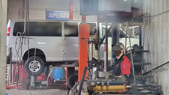 Muffler Man 0