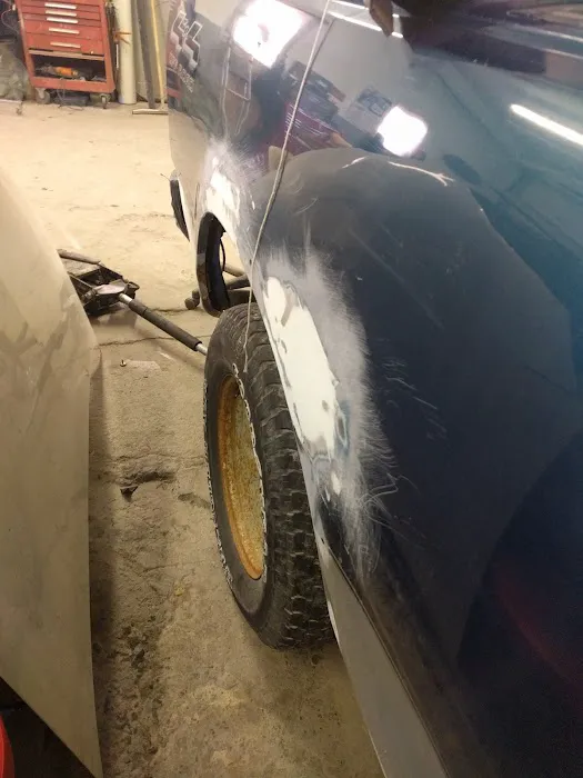 Biskner's Body Shop 1