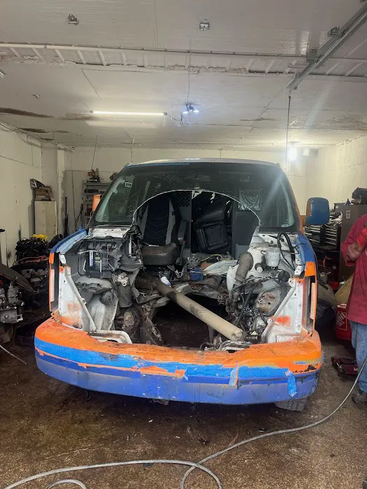 R & R Auto Recycling 5