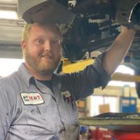 M & T Auto Service