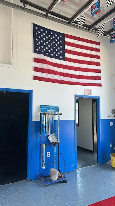 Ecorse Quick Lube Center (QLC) 9