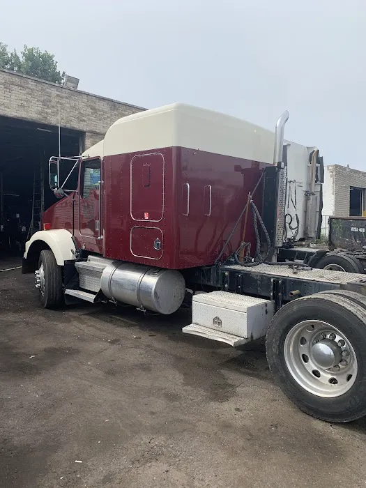 Motown Truck Repair 3
