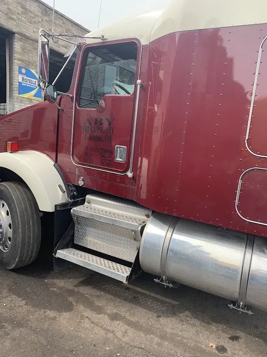 Motown Truck Repair 0