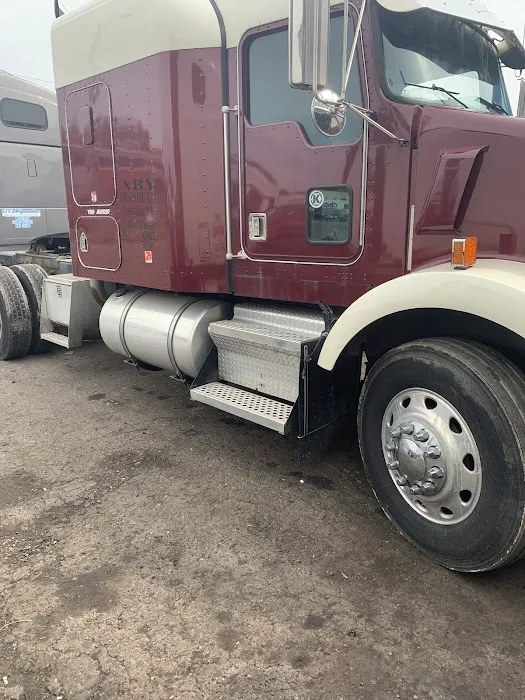 Motown Truck Repair 7
