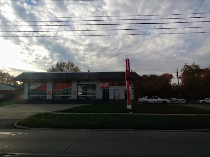 Lube Zone LLC 4