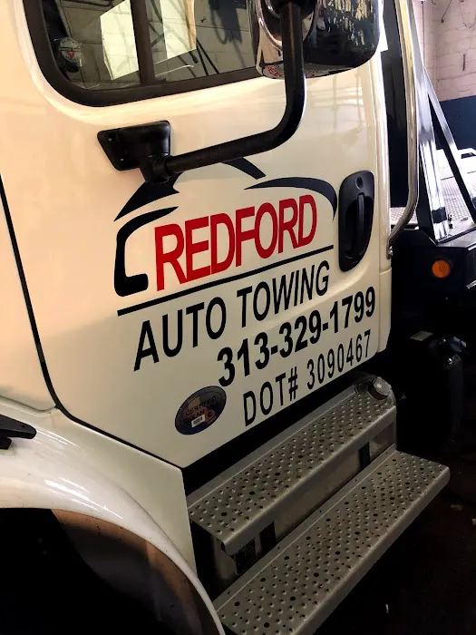 Redford Auto Towing 5