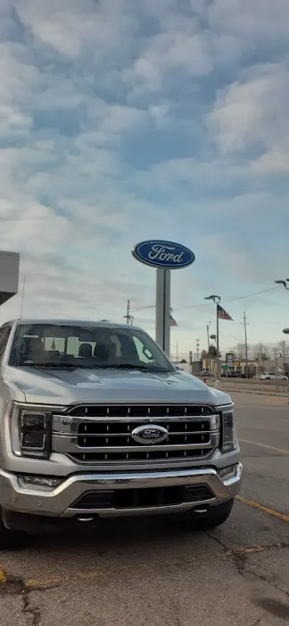 Pat Milliken Ford Service 0