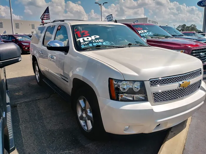 Pat Milliken Ford Collision Center 1