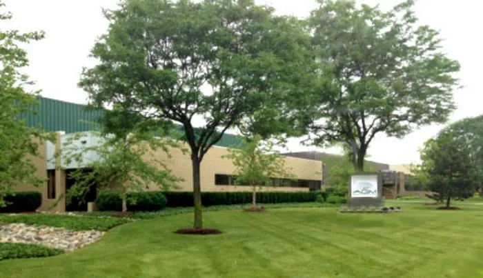AGM Automotive 1