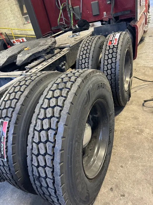 A To Z Truck and Trailer Services 4