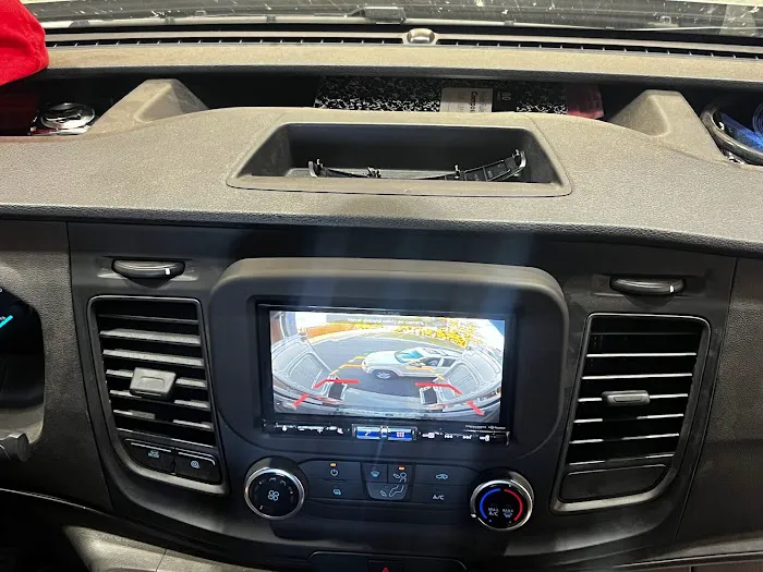 Traffic jams car audio 9