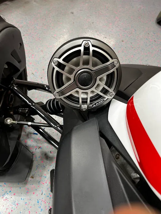 Traffic jams car audio 8