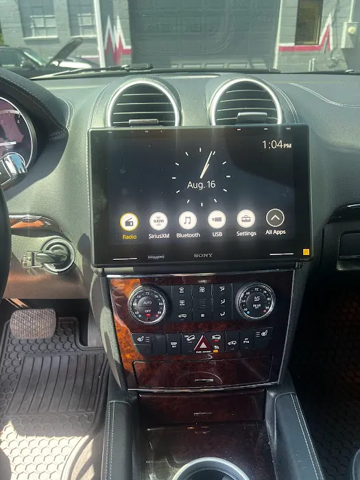 Traffic jams car audio 6